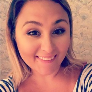 Meet your Posher, Sara